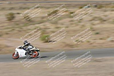 media/Apr-20-2025-AHRMA (Sun) [[393a79c373]]/Race/Group 11 early race/Turn 4b/